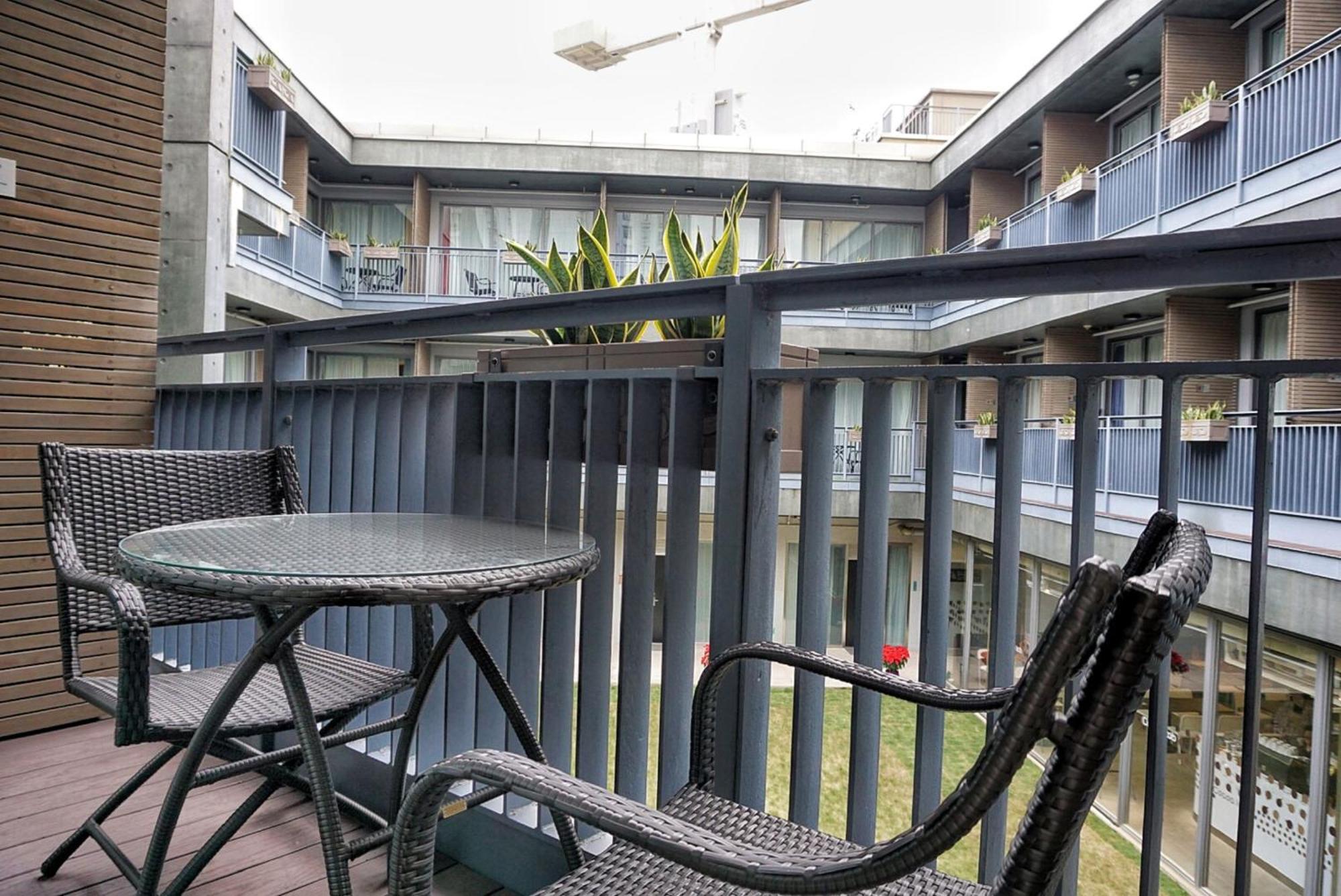 Отель Y Loft Гонконг Номер фото