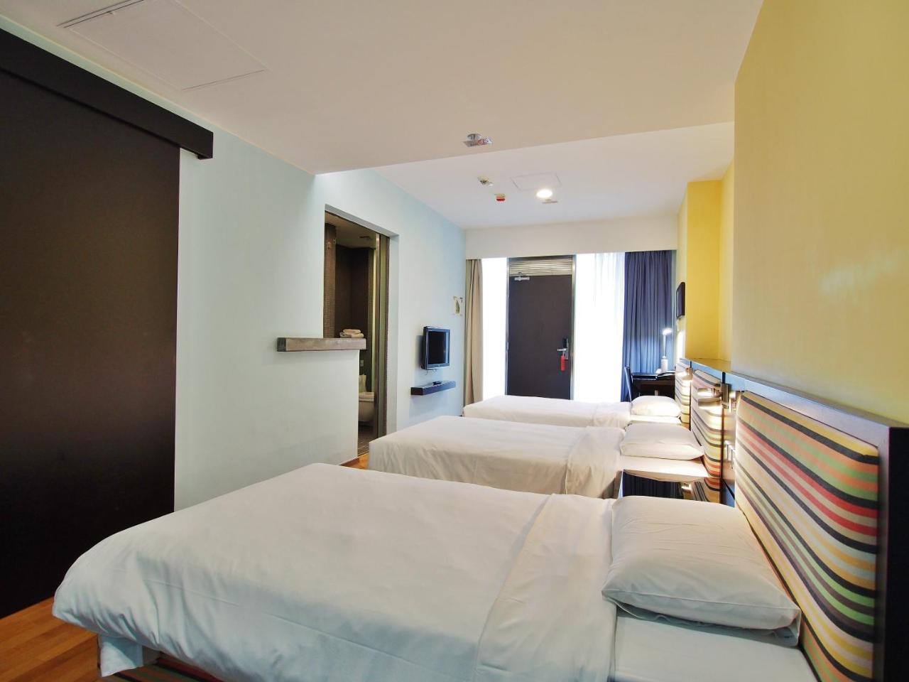 Отель Y Loft Гонконг Экстерьер фото